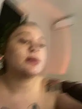 DaisyBooom online show from 12.26.24