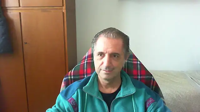 lliuk70mi online show from 04.22.26