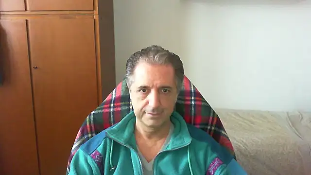 lliuk70mi online show from 04.24.26