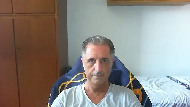 Snapshot of lliuk70mi chatting on 06.23.26 lliuk70mi online show from 06.23.26