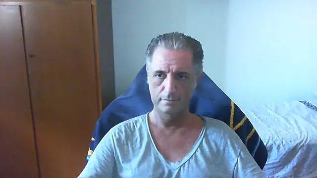 Snapshot of lliuk70mi chatting on 07.05.26 lliuk70mi online show from 07.05.26