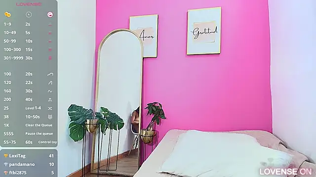 littleebonymommy online show from 03.14.25