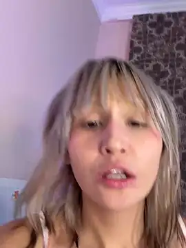 bigbabykiki online show from 10.30.25