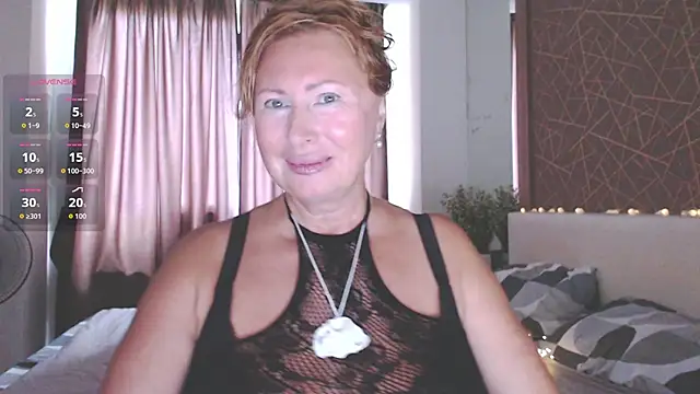 Snapshot of _Monika_sun_ chatting on 05.08.26 Monika sun online show from 05.08.26