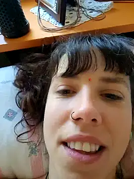 Lyrass online show from 01.06.26