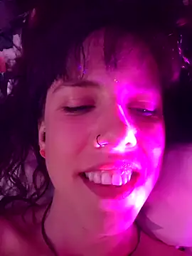 Lyrass online show from 04.11.26