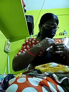 Snapshot of Tamil_yamuna_hindi chatting on 12.18.24 Tamil yamuna hindi online show from 12.18.24