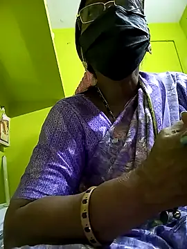 Snapshot of Tamil_yamuna_hindi chatting on 01.28.25 Tamil yamuna hindi online show from 01.28.25