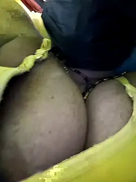 Snapshot of Tamil_yamuna_hindi chatting on 03.20.25 Tamil yamuna hindi online show from 03.20.25