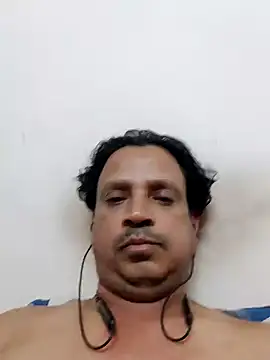 Snapshot of Raj1043 chatting on 02.05.25 Raj1043 online show from 02.05.25