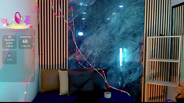 Snapshot of Isalombardi chatting on 11.27.25 Isalombardi online show from 11.27.25