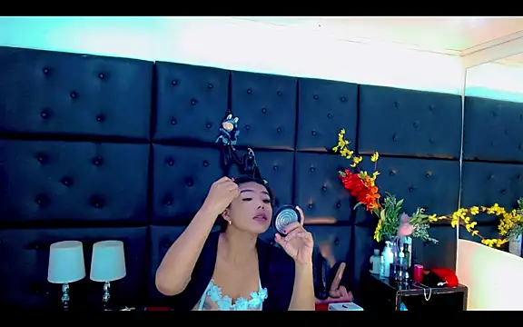 Isalombardi online show from 04.07.26