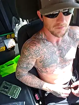 jtw14 online show from 10.10.25