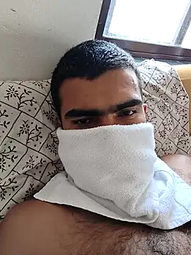 yourboy2000   online show from 10.12.25