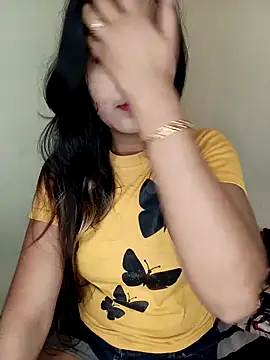 Snapshot of Miss-Riyasingh chatting on 01.21.25 Miss-Riyasingh online show from 01.21.25
