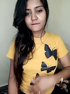 Snapshot of Miss-Riyasingh chatting on 01.21.25 Miss-Riyasingh online show from 01.21.25