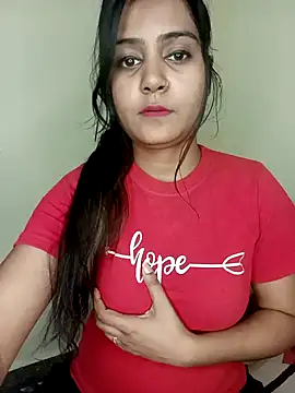 Snapshot of Miss-Riyasingh chatting on 01.26.25 Miss-Riyasingh online show from 01.26.25