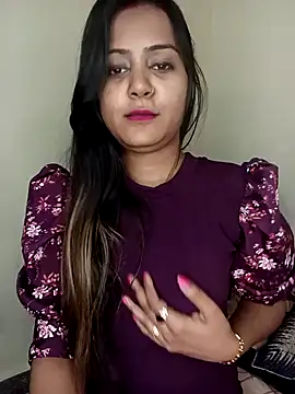 Snapshot of Miss-Riyasingh chatting on 01.30.25 Miss-Riyasingh online show from 01.30.25