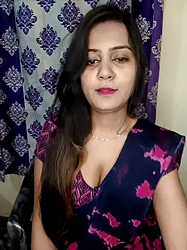 Snapshot of Miss-Riyasingh chatting on 02.05.25 Miss-Riyasingh online show from 02.05.25