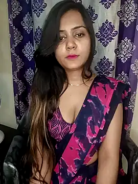 Snapshot of Miss-Riyasingh chatting on 02.05.25 Miss-Riyasingh online show from 02.05.25