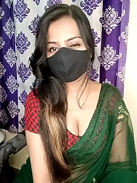 Snapshot of Miss-Riyasingh chatting on 02.10.25 Miss-Riyasingh online show from 02.10.25