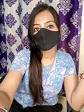 Snapshot of Miss-Riyasingh chatting on 03.12.25 Miss-Riyasingh online show from 03.12.25
