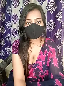 Snapshot of Miss-Riyasingh chatting on 03.18.25 Miss-Riyasingh online show from 03.18.25