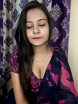 Snapshot of Miss-Riyasingh chatting on 03.23.25 Miss-Riyasingh online show from 03.23.25