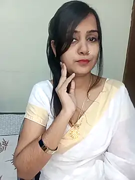 Snapshot of Miss-Riyasingh chatting on 09.21.25 Miss-Riyasingh online show from 09.21.25