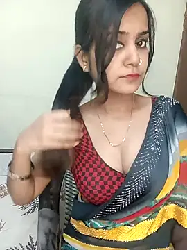 Snapshot of Miss-Riyasingh chatting on 09.25.25 Miss-Riyasingh online show from 09.25.25