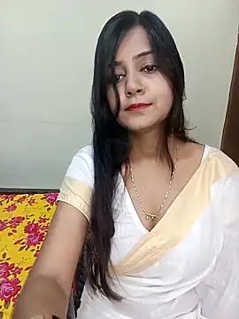 Snapshot of Miss-Riyasingh chatting on 09.28.25 Miss-Riyasingh online show from 09.28.25