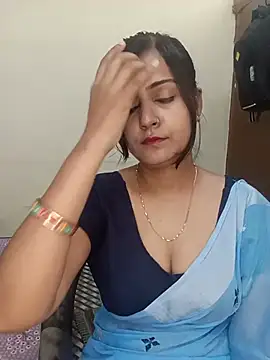 Snapshot of Miss-Riyasingh chatting on 05.15.26 Miss-Riyasingh online show from 05.15.26