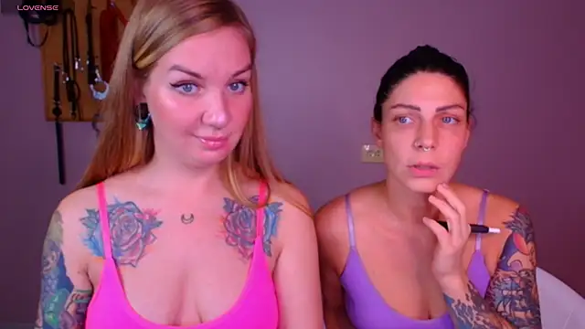 Carrie Moonshine online show from 10.09.25