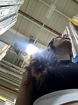 aurelialux online show from 09.17.25