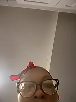 honeybrow online show from 03.21.26