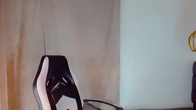 Oriana braom online show from 02.26.25