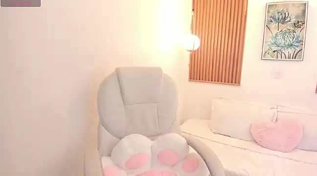 smallgiant27 online show from 03.16.25