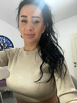 AnaRhodes online show from 03.18.25