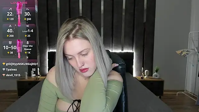 Snapshot of _Sarah_Soul_ chatting on 01.29.25 Sarah Soul online show from 01.29.25