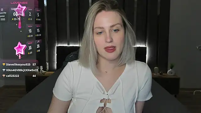 Snapshot of _Sarah_Soul_ chatting on 02.02.25 Sarah Soul online show from 02.02.25