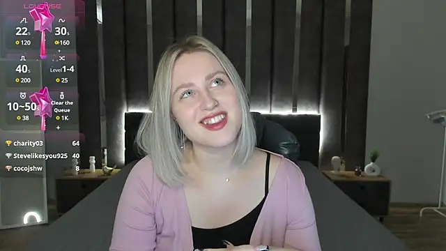 Snapshot of _Sarah_Soul_ chatting on 02.07.25 Sarah Soul online show from 02.07.25