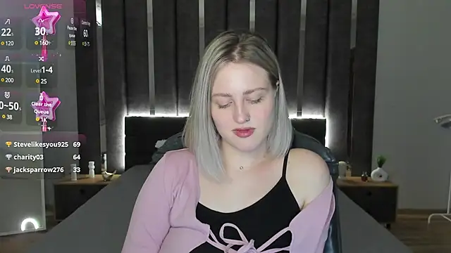 Snapshot of _Sarah_Soul_ chatting on 02.07.25 Sarah Soul online show from 02.07.25