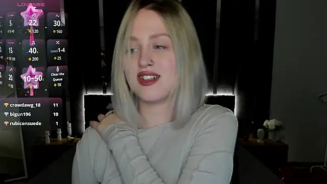 Snapshot of _Sarah_Soul_ chatting on 02.19.25 Sarah Soul online show from 02.19.25