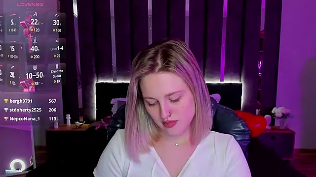 Snapshot of _Sarah_Soul_ chatting on 03.15.25 Sarah Soul online show from 03.15.25