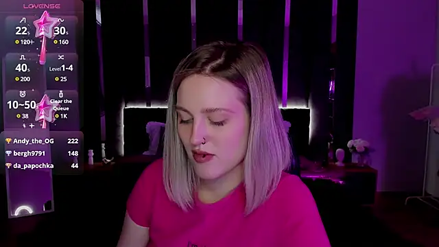 Snapshot of _Sarah_Soul_ chatting on 03.21.25 Sarah Soul online show from 03.21.25