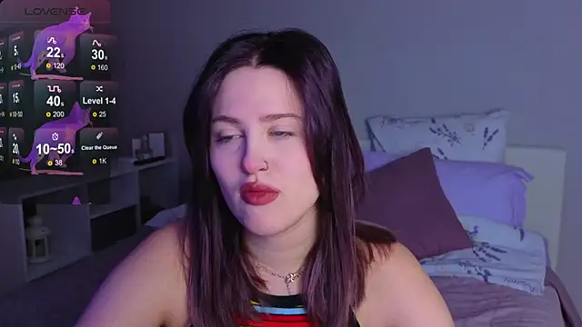 Snapshot of _Sarah_Soul_ chatting on 11.23.25 Sarah Soul online show from 11.23.25