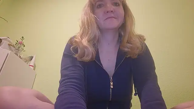 Snapshot of EstrellaWalters chatting on 01.02.25 EstrellaWalters online show from 01.02.25