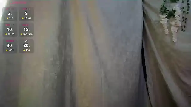 Lesly Parkeer online show from 10.07.25