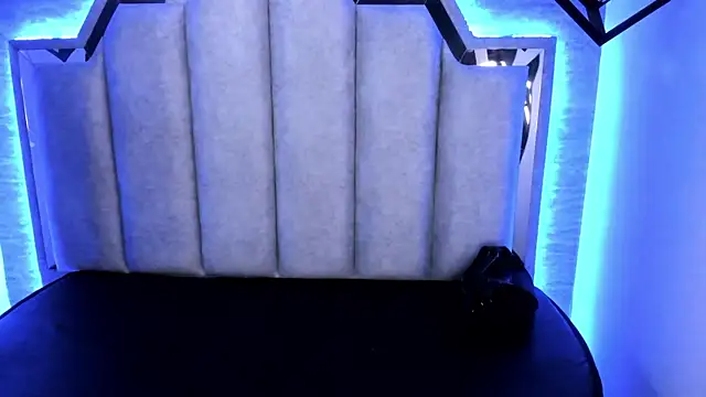  alaia collway  online show from 03.19.25