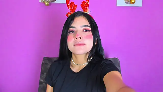 adara johnson   online show from 12.29.24